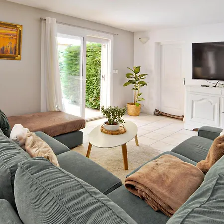 Grande Maison Avec Jacuzzi Mandres-les-Roses