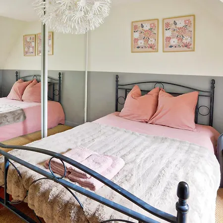 Grande Maison Avec Jacuzzi Mandres-les-Roses