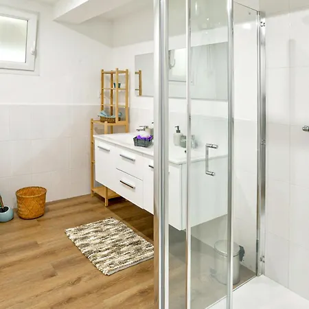 Grande Maison Avec Jacuzzi Mandres-les-Roses